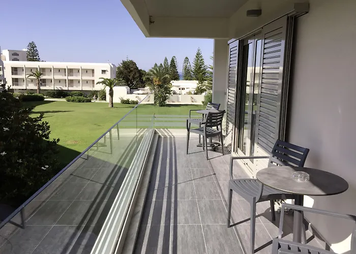 Θέρετρο Robinson Kyllini