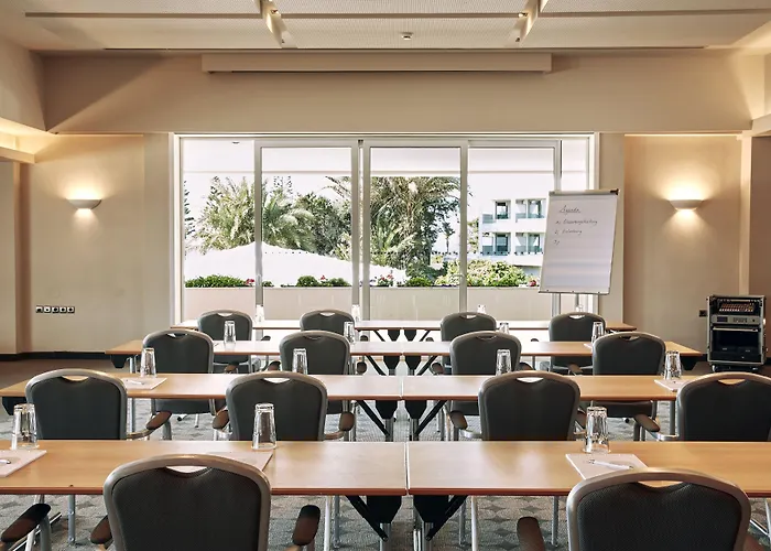 Θέρετρο Robinson Kyllini Kastro-Kyllini