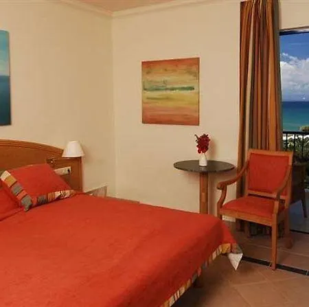Robinson Kyllini Resort 4*