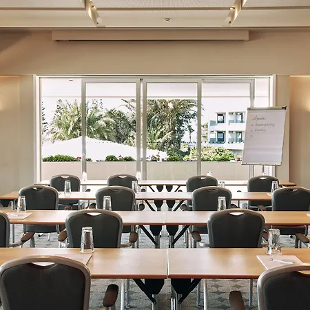 リゾート Robinson Kyllini Kastro-Kyllini