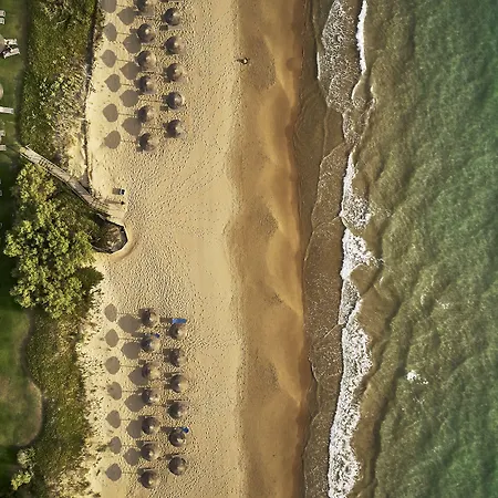 Robinson Kyllini Kastro-Kyllini