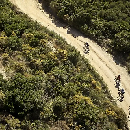 リゾート Robinson Kyllini 4*