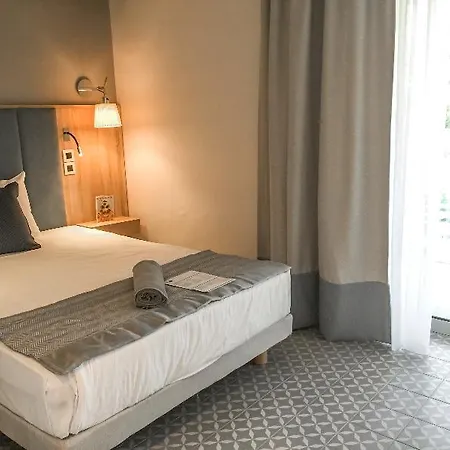 Robinson Kyllini Resort 4*