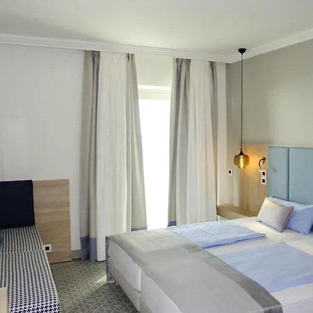 Resort Robinson Kyllini Kastro-Kyllini