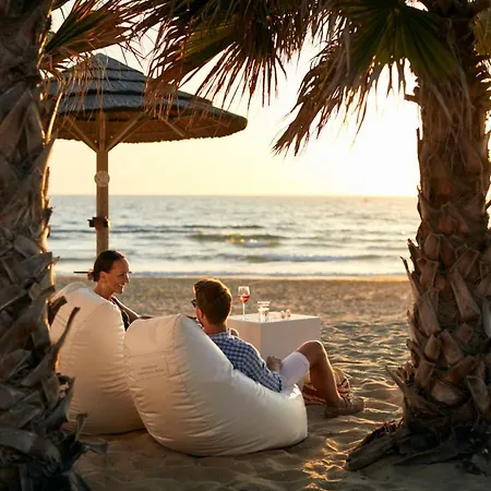 Курортный комплекс Robinson Kyllini Kastro-Kyllini