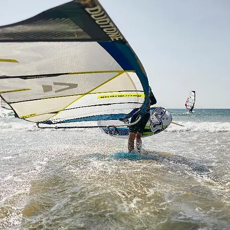 Rezort Robinson Kyllini