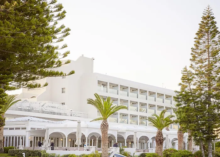 Robinson Kyllini Kastro-Kyllini