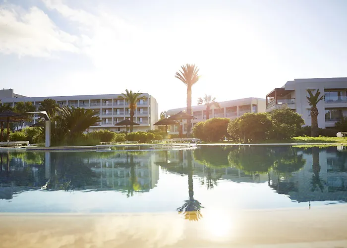 Robinson Kyllini Resort 4*