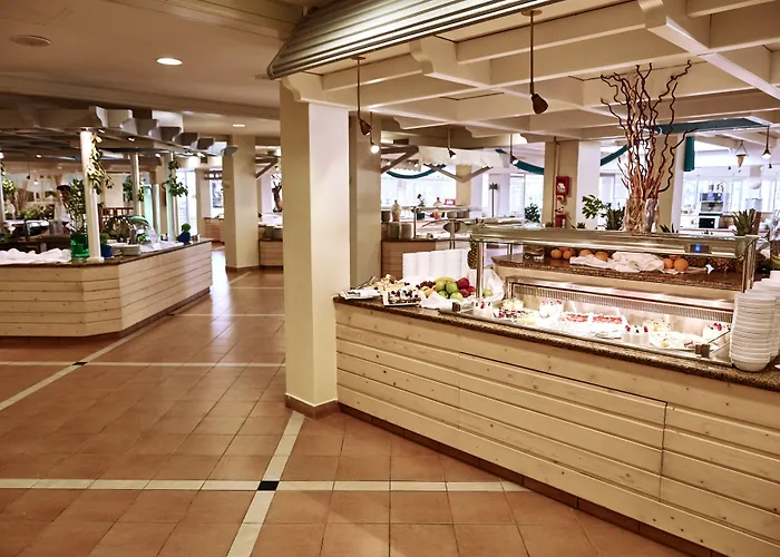 Robinson Kyllini Resort