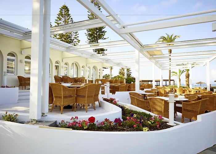 Resort Robinson Kyllini